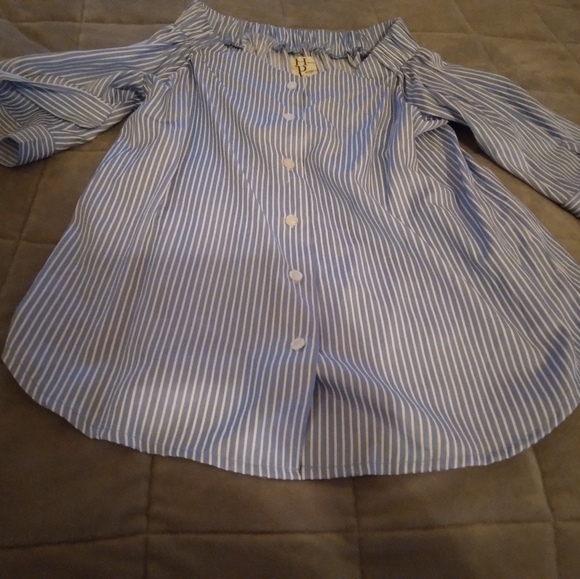 Women shirts - Picture 5 of 11